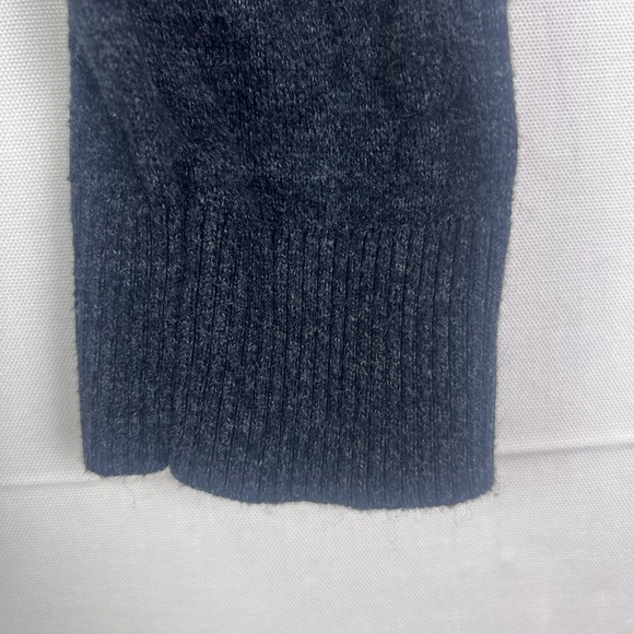 Abercrombie Fitch Sweater Mens Med Charcoal V Neck Cashmere Blend Lightweight - Picture 5 of 11